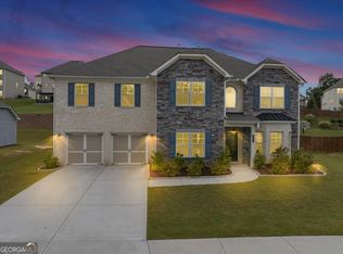 3395 Spring Place Ct, Loganville, GA 30052