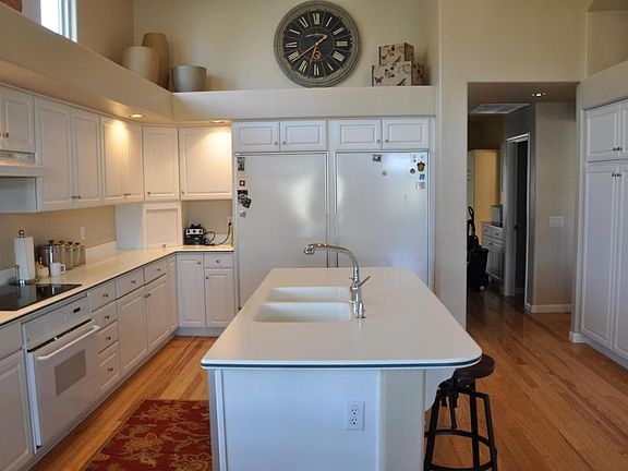 5th image of 1266 E Caroline Ln