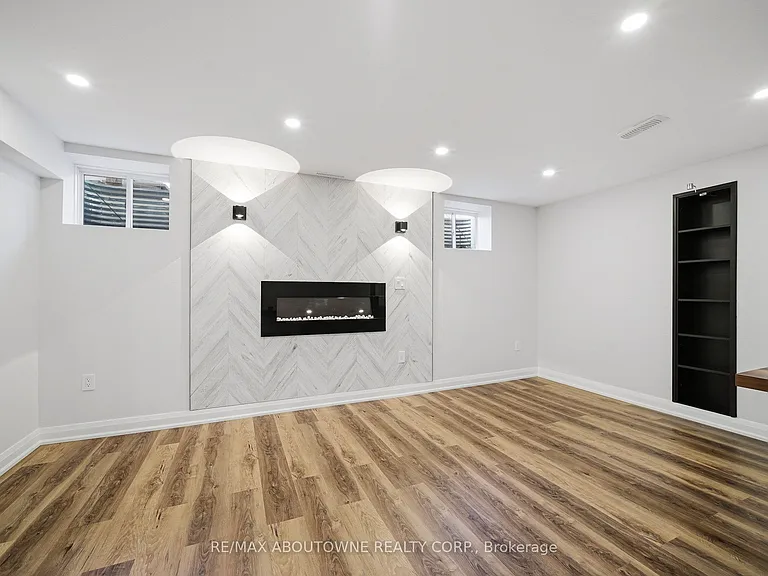3281 Post Rd — Photo 39
