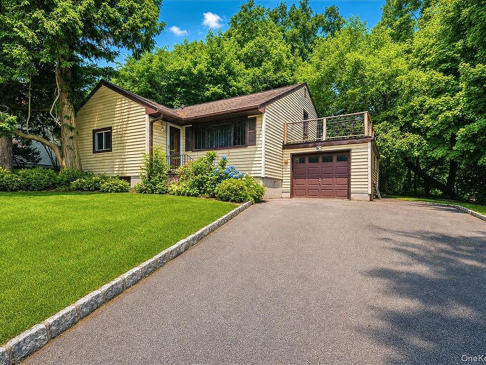1st image of 63 Waterbury Parkway