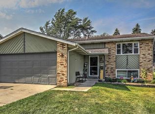 3113 Devonshire Cir, Crown Point, IN 46307