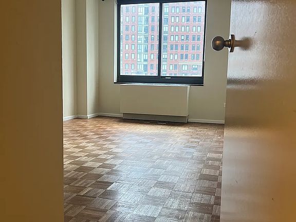 5th image of 200 Rector Pl APT 12A