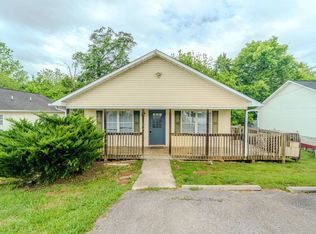 167 Red Bud Ln, Sevierville, TN 37876