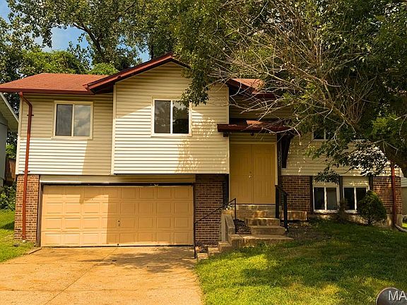 2nd image of 3225 Chicory Creek Ln