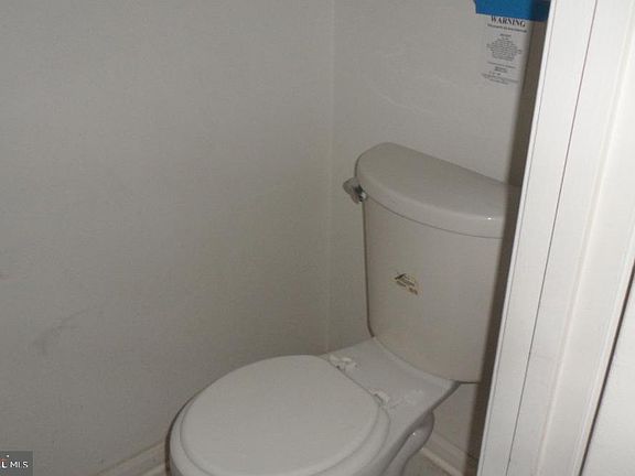 4th image of 700 Barrington Dr #1B
