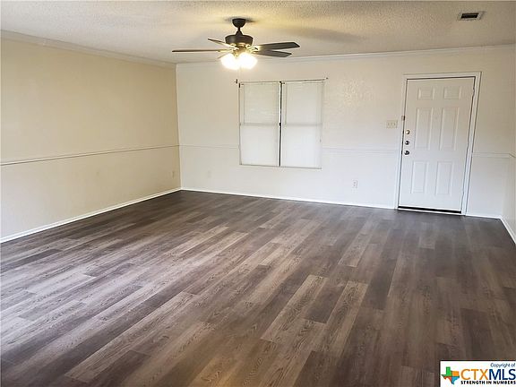 4th image of 1614 Miranda Ave