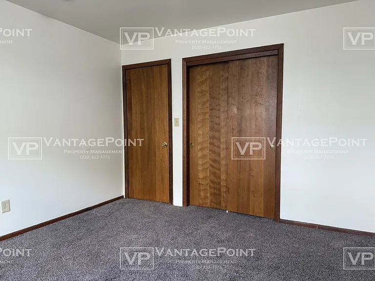 1269 Shawano Ave — Photo 10