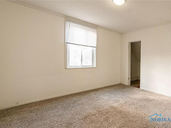 3rd image of 617 Bowman St