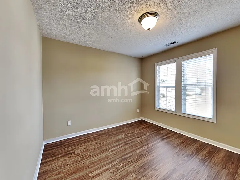 100 N Buttress Dr — Photo 20