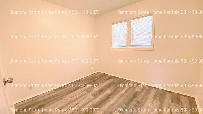605 Hill St — Photo 10