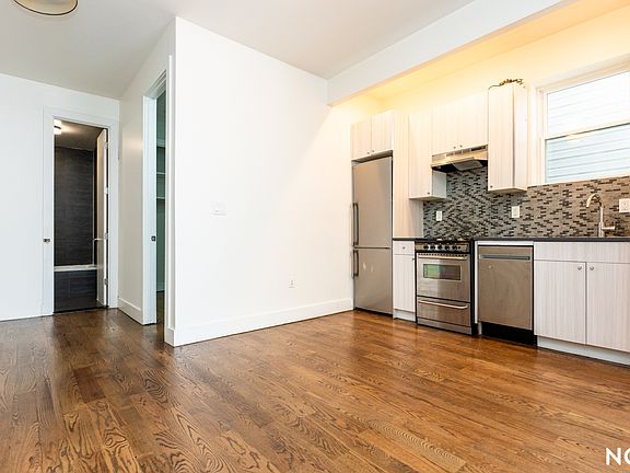 2nd image of 358 Palmetto St #1J