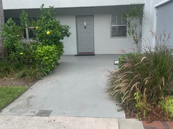 4015 W Palm Aire Drive #105, Pompano Beach, FL 33069