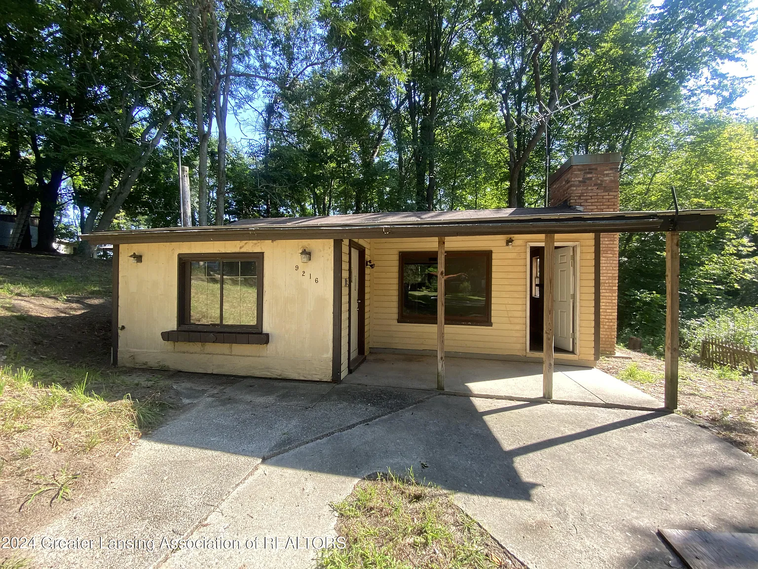 9216 Indian Lake Dr photo 1