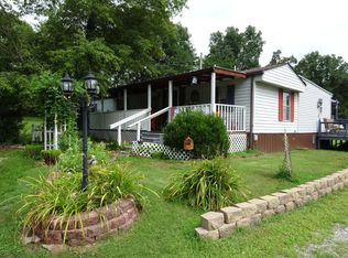 405 Smith Rd, Carrier Mills, IL 62917