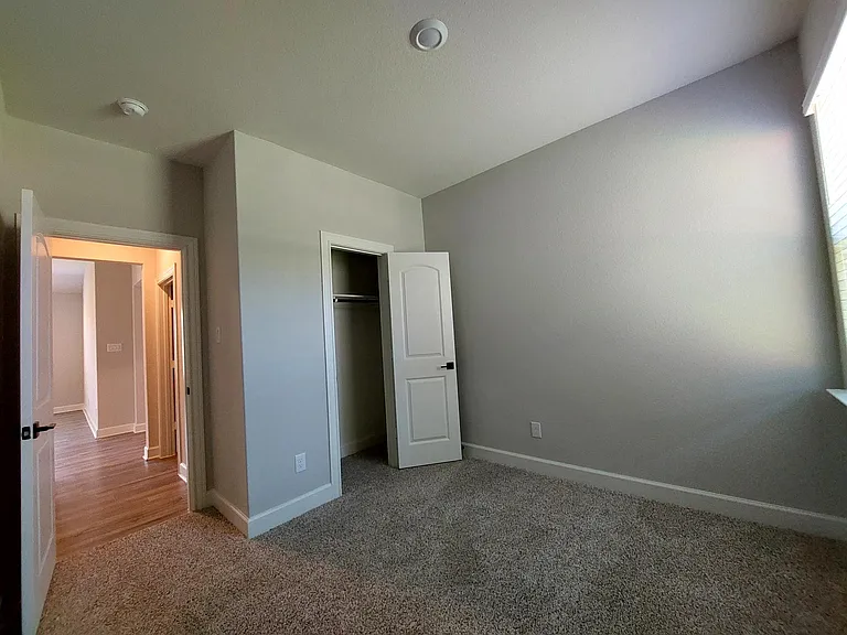 Bedroom 4 left