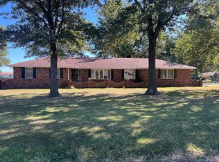 500 N 3rd St, Arma, KS 66712