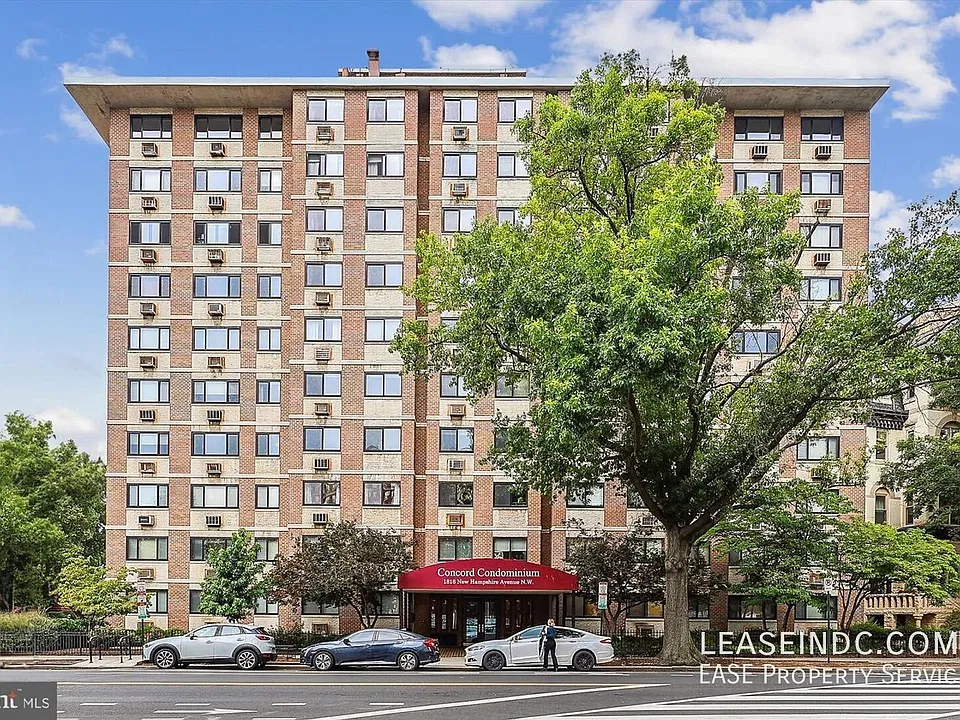 1816 New Hampshire Ave NW #202