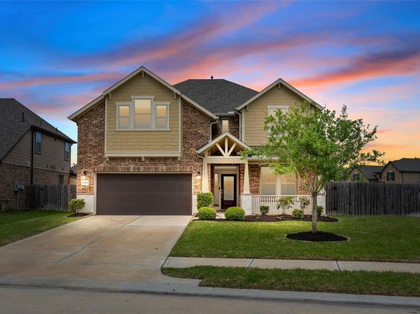 12901 Oak Falls Dr