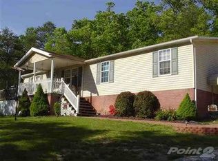 124 Lincoln Rd, Branchland, WV 25506