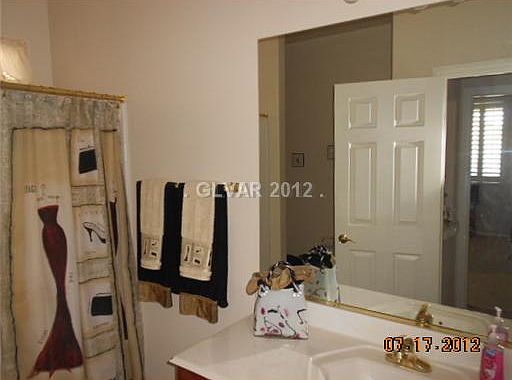 3rd image of 10753 Hunter Mountain Ave