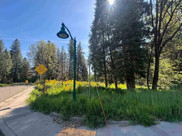 36 Mill House, McCloud, CA 96057