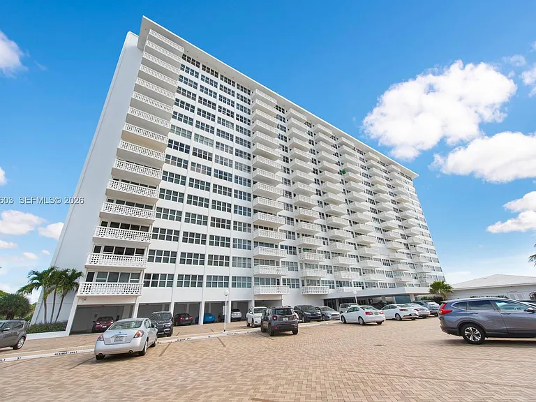 4010 Galt Ocean Dr #302 — Photo 19