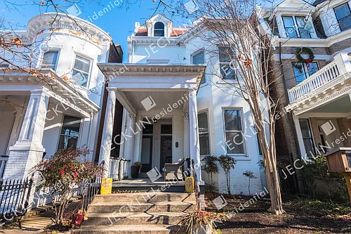 2006 W Grace St #B Photo 1