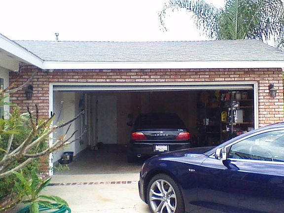 2-car garage