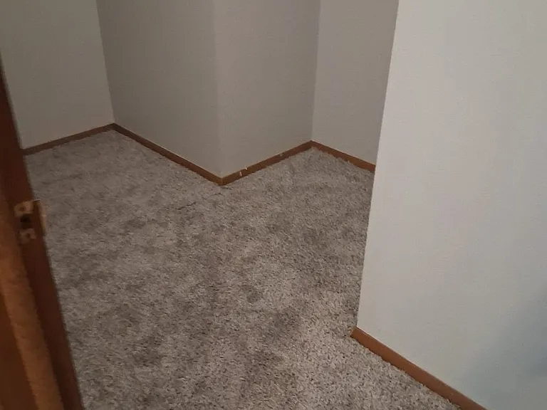 9307 W Capitol Dr — Photo 7