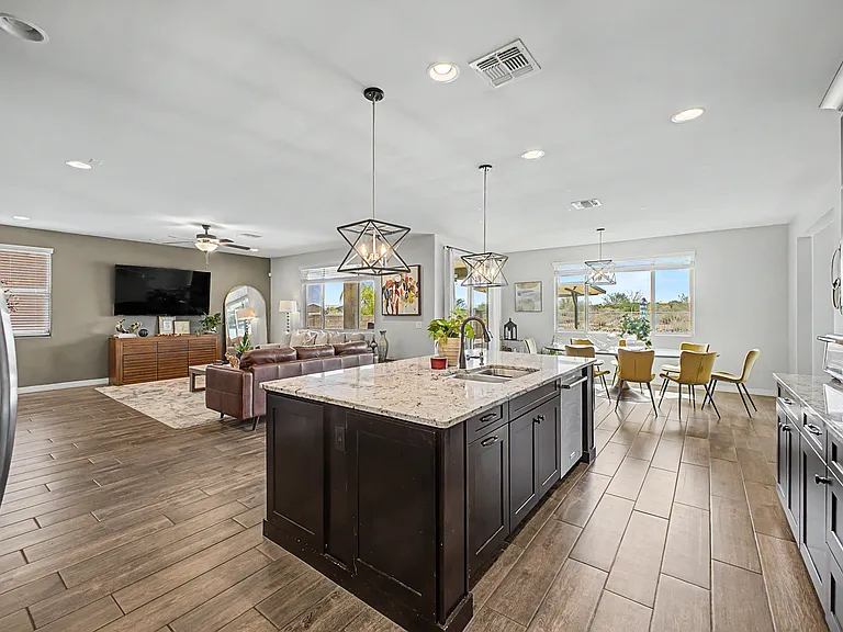 11961 N Silver Village Pl — Photo 13