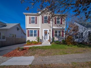 48 Riverview Ave, Pawtucket, RI 02860