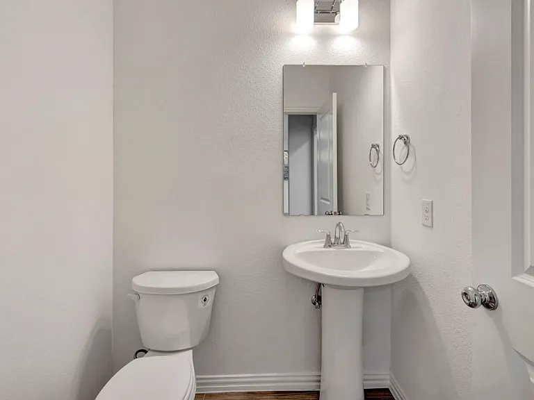 3704 Water Lily Way — Photo 17
