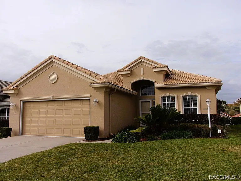 877 W Silver Meadow Loop — Photo 36