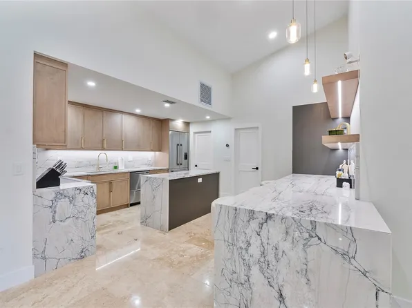 10630 Boca Woods Lane, Boca Raton, FL 33428