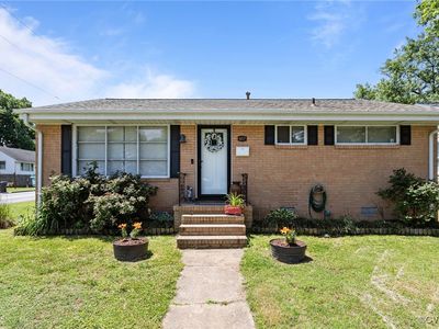 607 Pinehurst Ave, Colonial Heights, VA, 23834