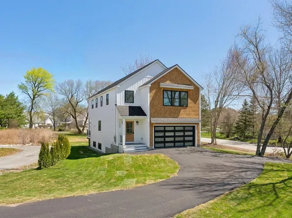 148 Black Point Road, Scarborough, ME 04074