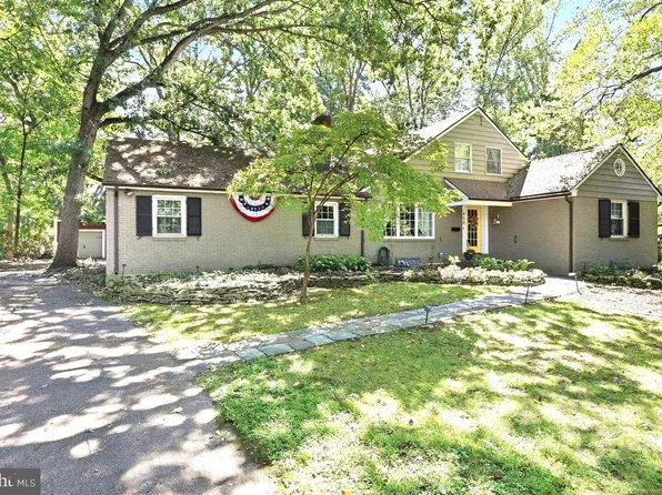 458 Elm Ave, Haddonfield, NJ 08033