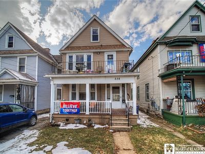 238 Barton St, Buffalo, NY, 14213