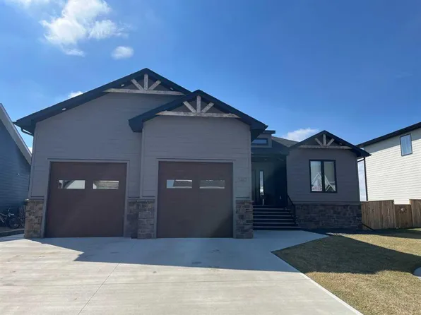 340 N Church Ave, Raymond, AB T0K 2S0