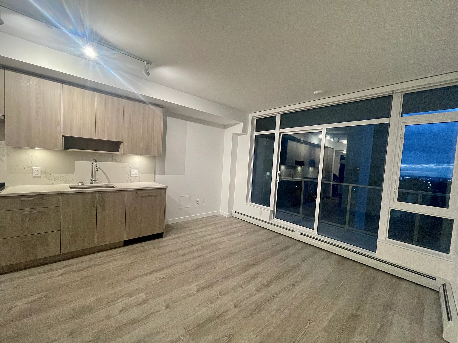 13350 Central Ave — Photo 3