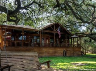 71 Camino Alto Rd, Leakey, TX 78873