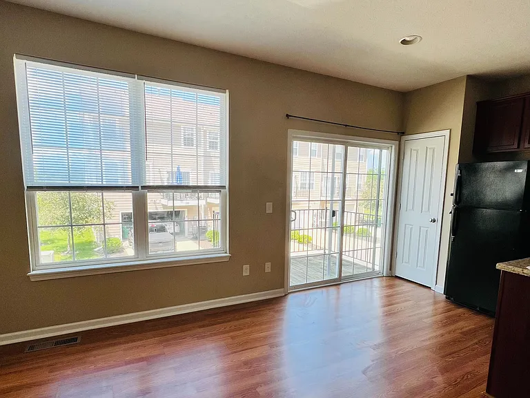 247 Coatsville Dr — Photo 9