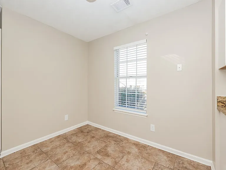 4104 Pepperwood Dr — Photo 6