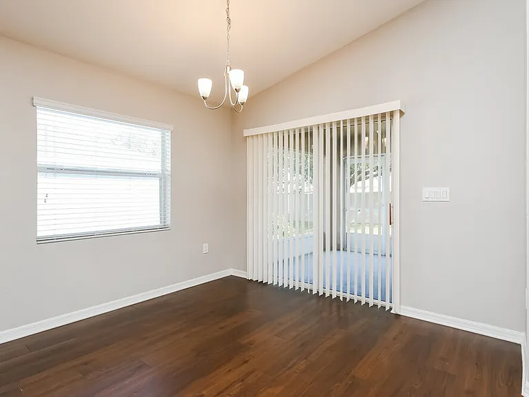 4736 Summerfield Cir — Photo 6