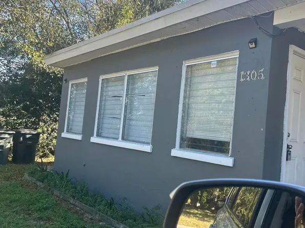 1305 Florida Avenue, Fort Pierce, FL 34950