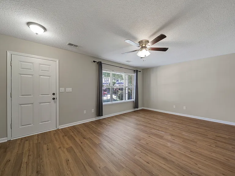 232 Butler Pl — Photo 11