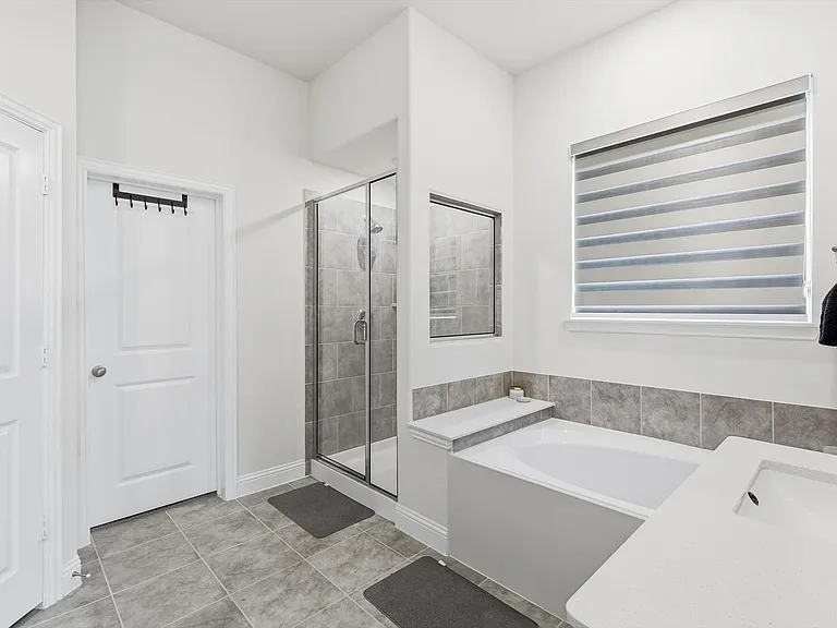 105 Portina Dr — Photo 14