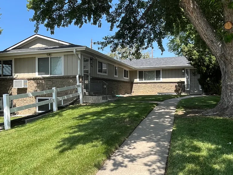 5292 Meade St — Photo 1