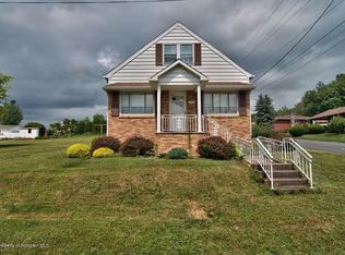 1120 E Filbert St, Archbald, PA 18403