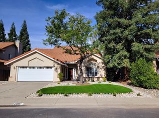 2951 Avon Rd, Rocklin, CA 95765